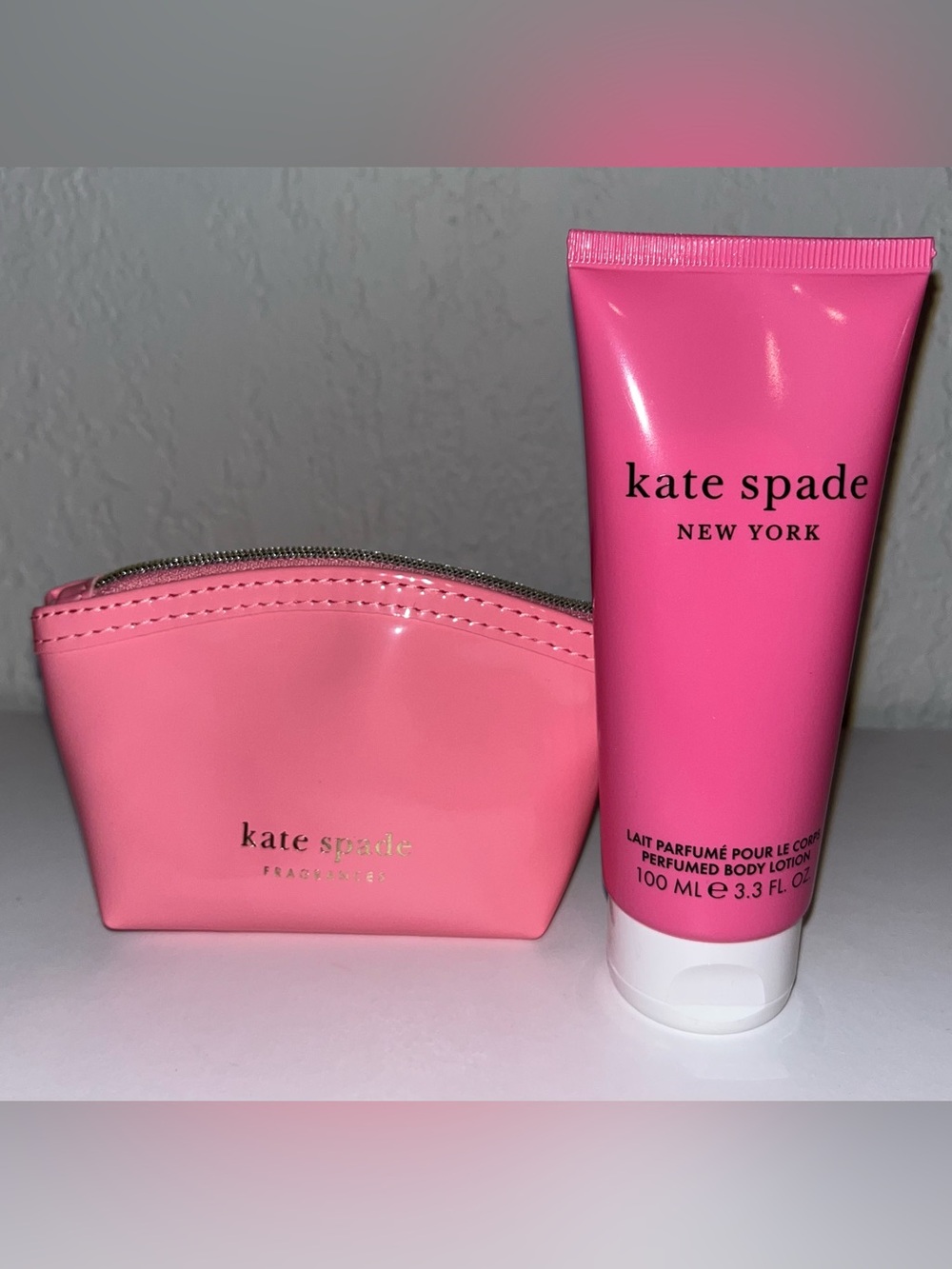 Body Lotion with Cosmetic Pouch (coin purse)